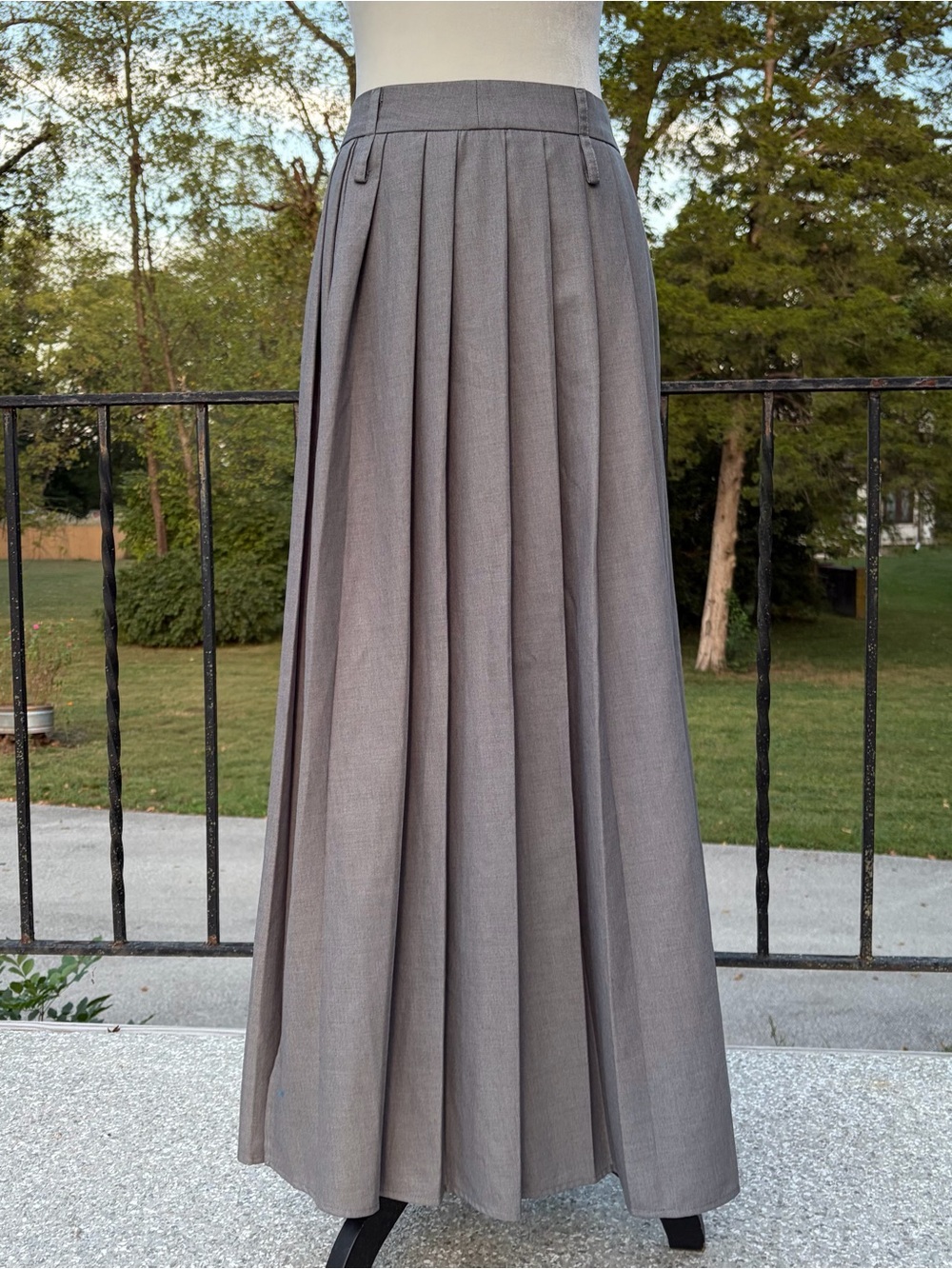 Commense Gray Pleated Maxi Skirt Office Siren Corporate Minimalism Womens Size L